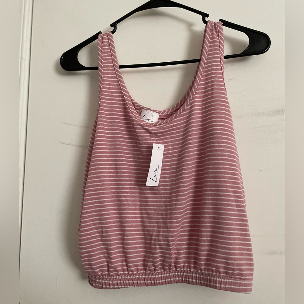 Women’s Pink Cropped Tank Top NWT